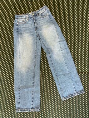 Oat Brand Cropped Barrel Leg Jeans